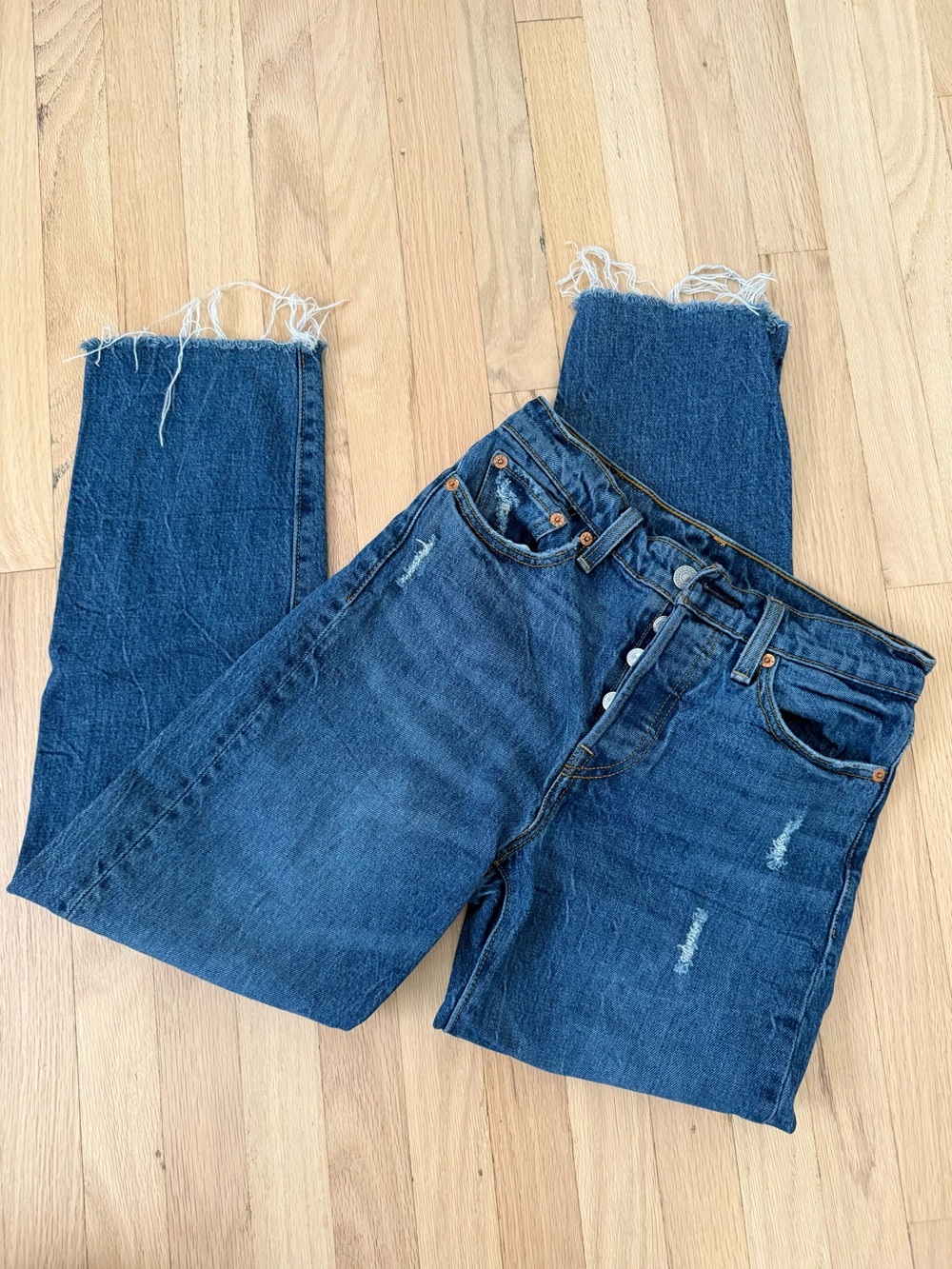 LEVI’S Wedgie Jeans